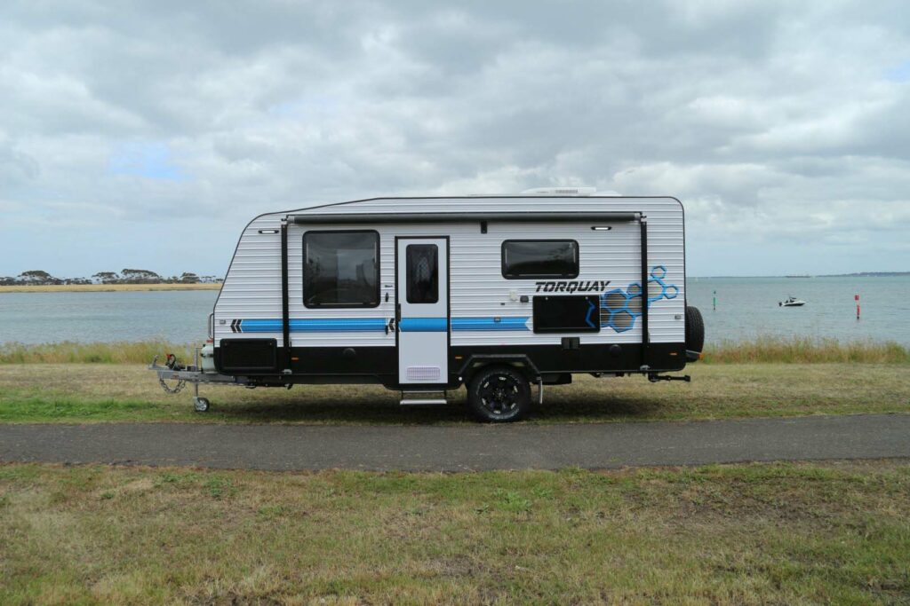 blue-sky-torquay-caravan (1)